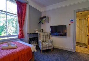 3 Bed and Breakfast Bedroom